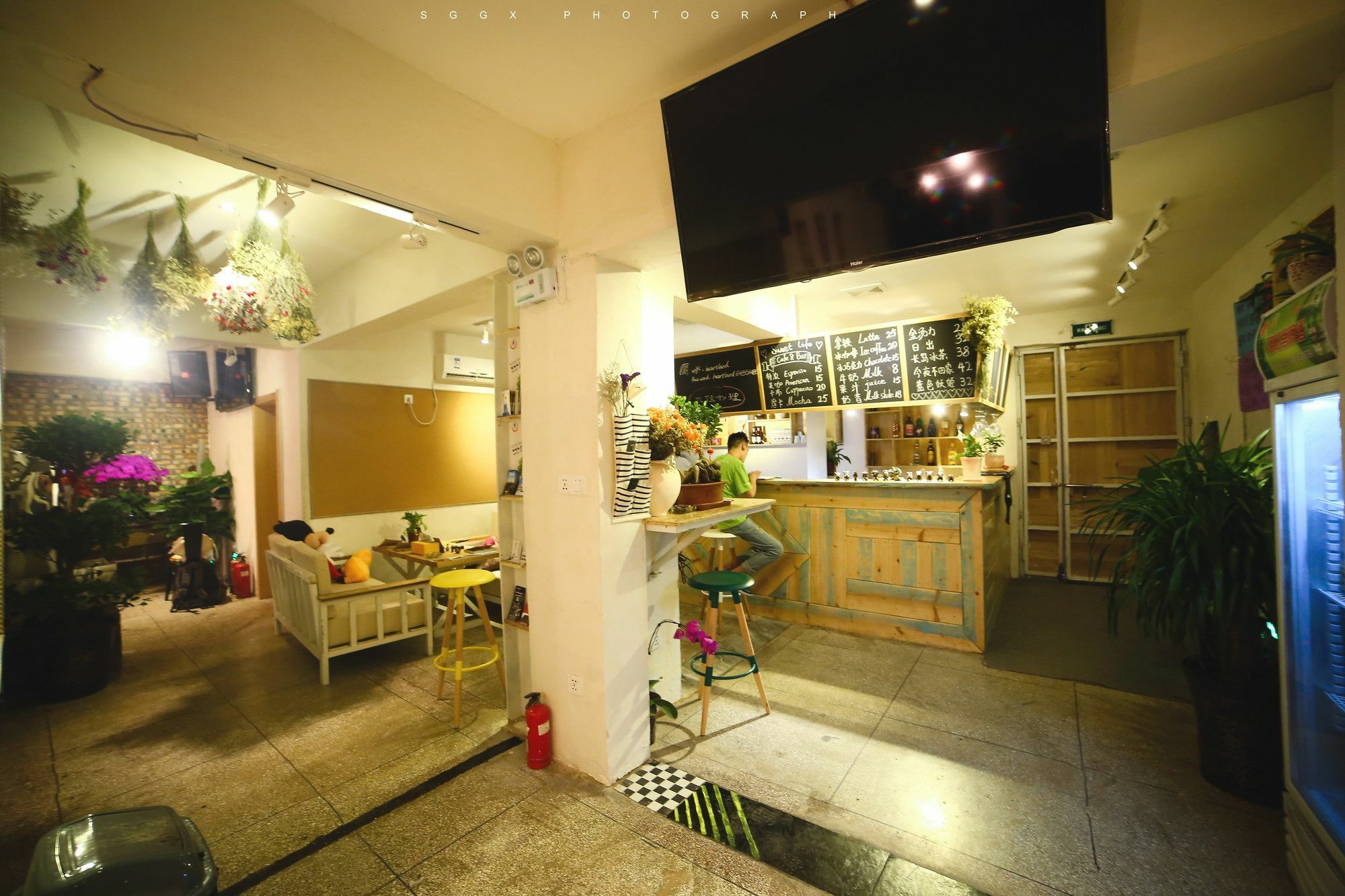 Luoyang Heartland International Youth Hostel Экстерьер фото