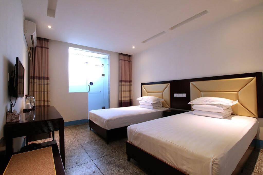 Luoyang Heartland International Youth Hostel Экстерьер фото